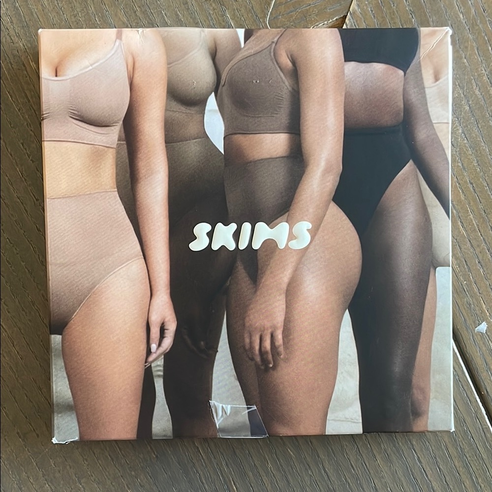 COPY - SKIMS Shapewear in Sienna